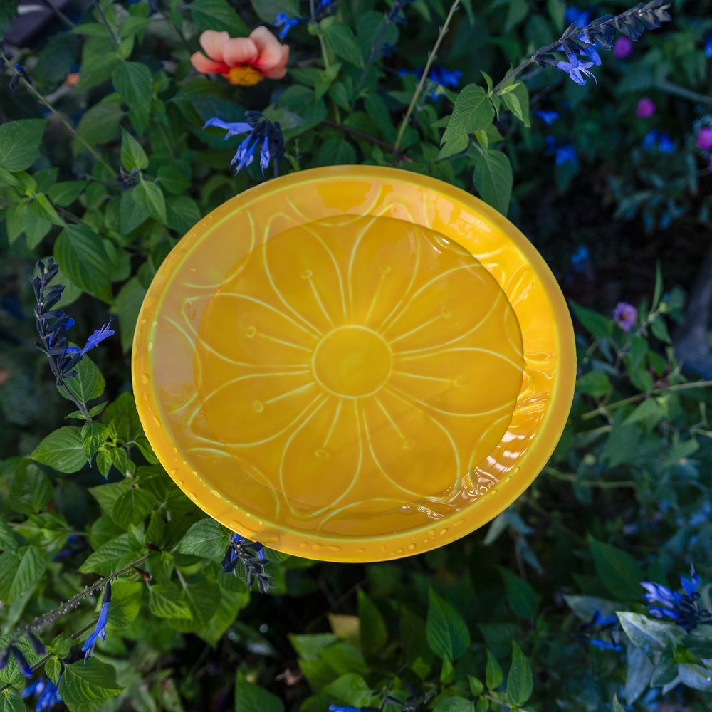 12&quot; Lolly Embossed Birdbaths with Garden Stake Birdbath