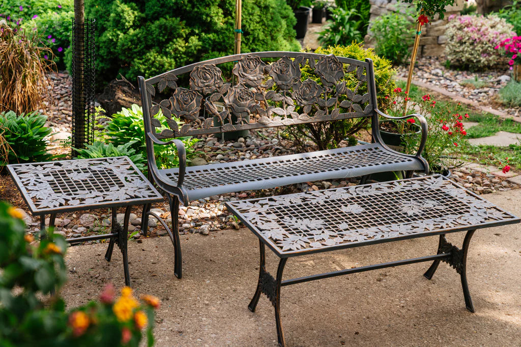 Outdoor Leaves Coffee Table
