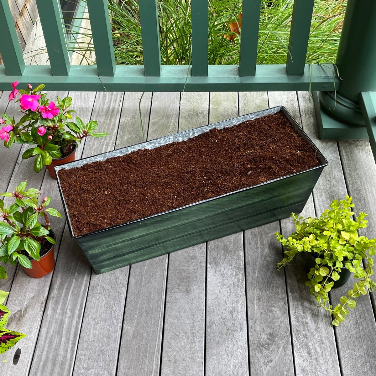 Bloom Box Garden Growing Kit, Medium Green with Brackets for 2 x 6 Railings Flower Box Brackets