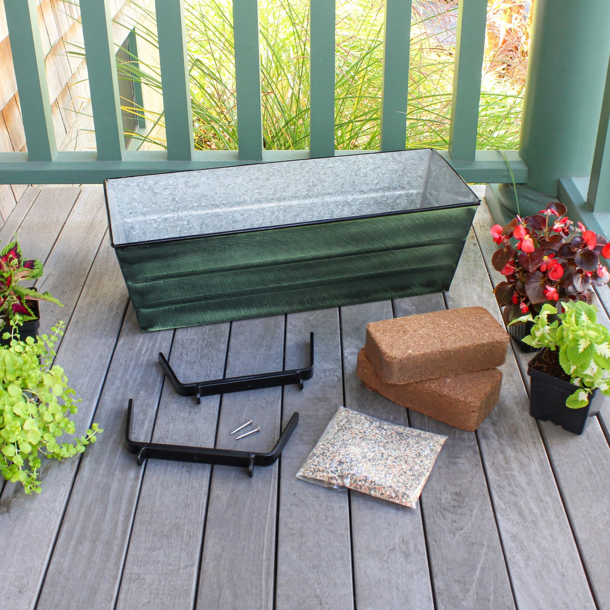 Bloom Box Garden Growing Kit, Medium Green with Brackets for 2 x 6 Railings Flower Box Brackets