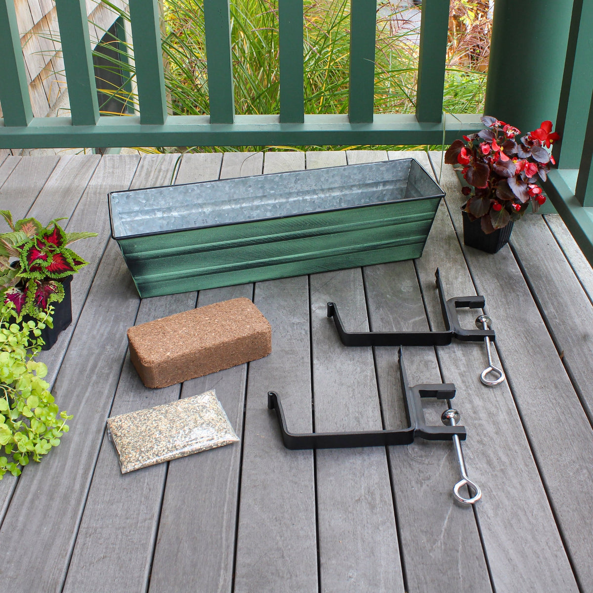 Bloom Box Garden Growing Kit with Clamp-On Brackets Flower Box Brackets