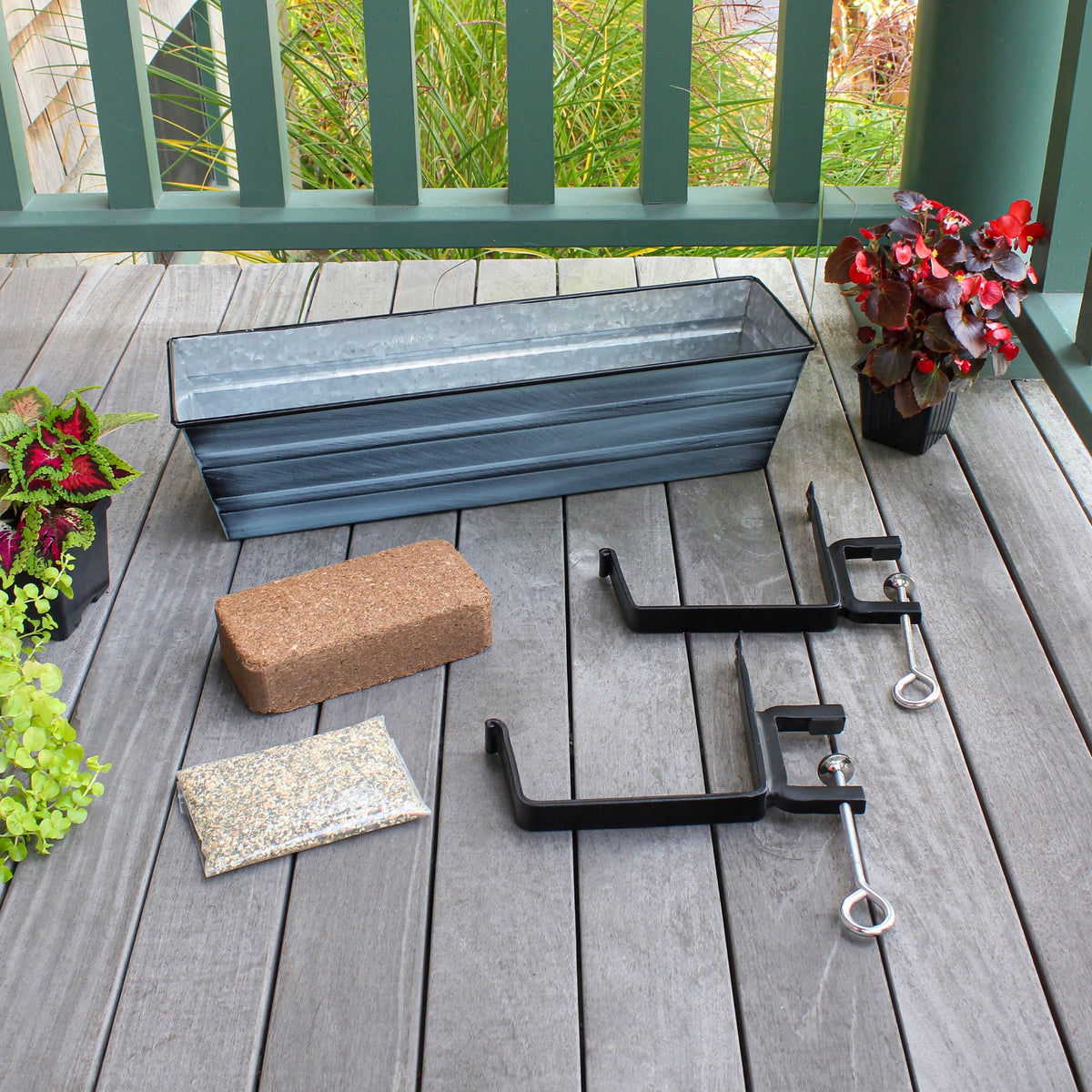 Bloom Box Garden Growing Kit with Clamp-On Brackets Flower Box Brackets