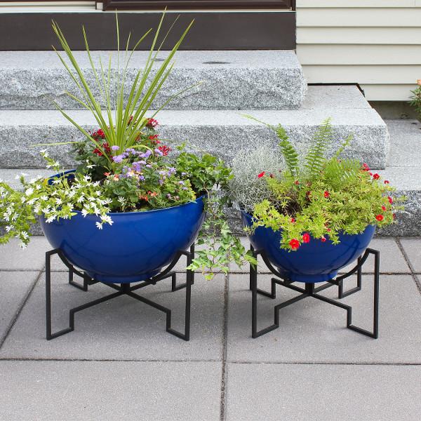 Jane Planters with Steel Patina Bowls Planters with Bowls