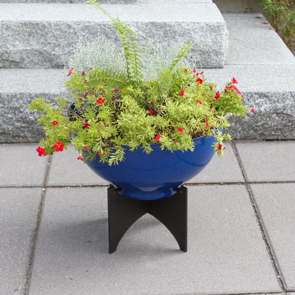 Normal Planters with Steel Patina Bowls Patina Bowls