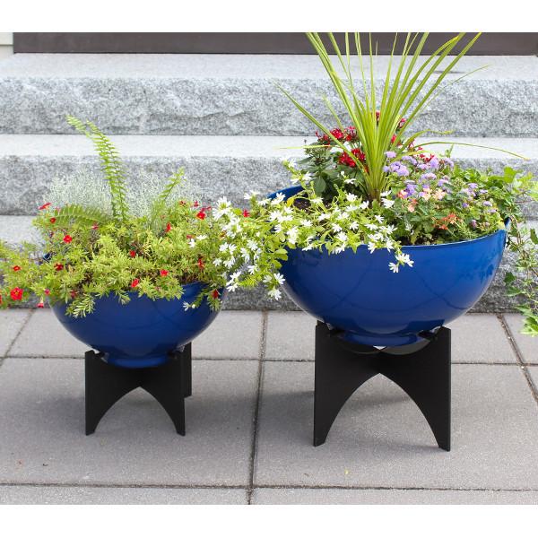 Normal Planters with Steel Patina Bowls Patina Bowls